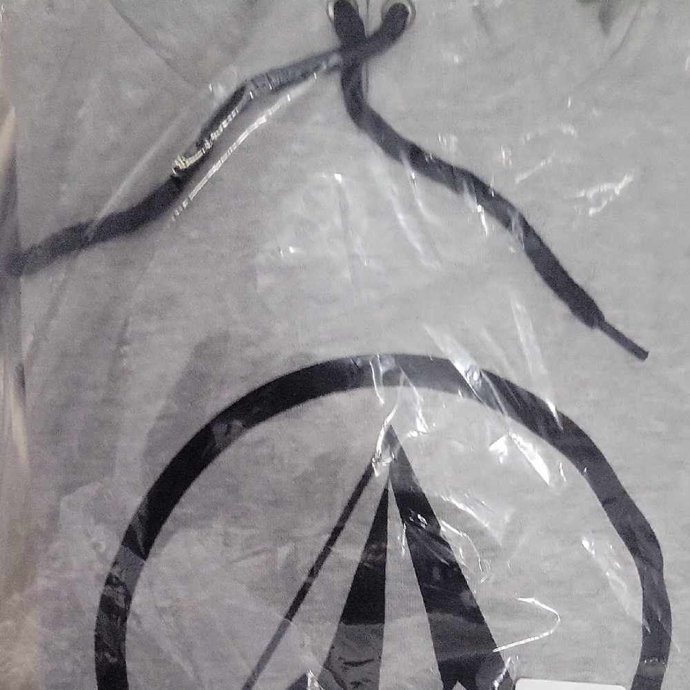 Volcom NWT hoodie large
